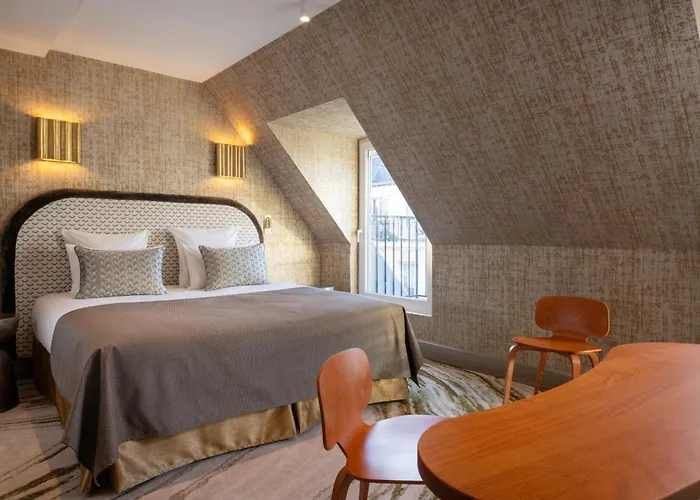 Hotel Des Carmes By Malone