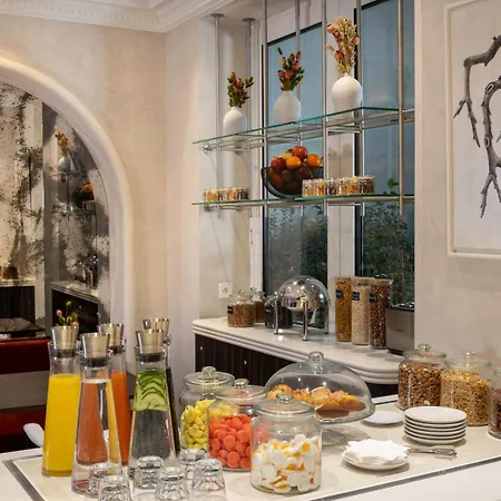 Hotell Des Carmes By Malone Paris