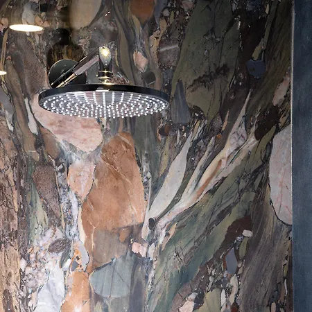 Des Carmes By Malone 4*