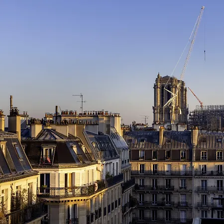 Des Carmes 4* Paris