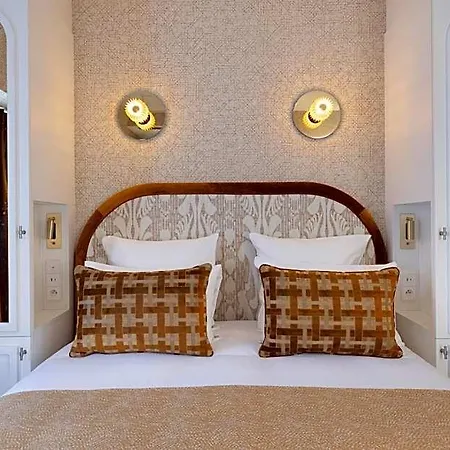 Des Carmes By Malone Hotel
