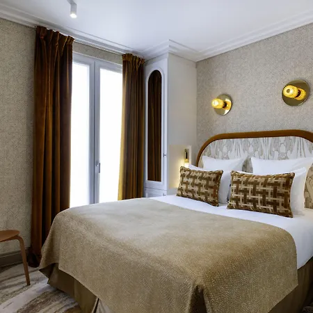 Des Carmes By Malone Paris