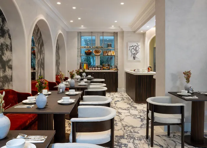 Des Carmes By Malone 4*