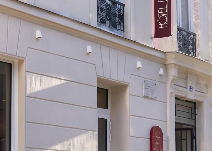 Hotel Des Carmes By Malone Parigi