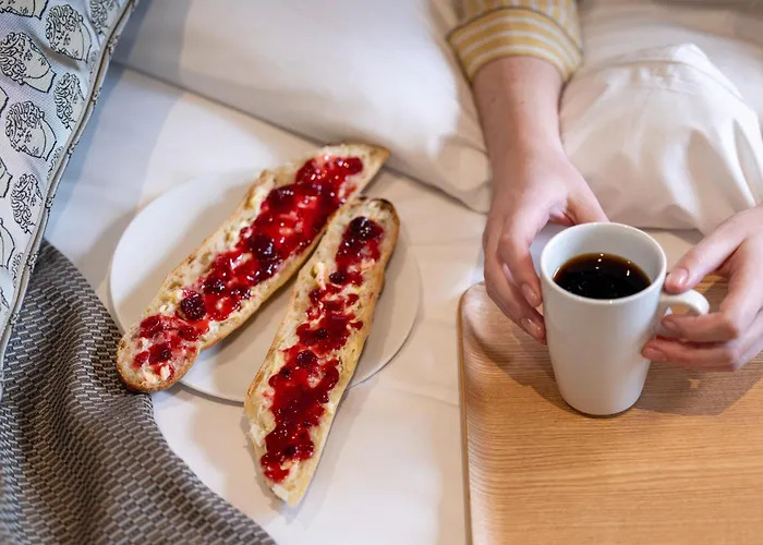 Des Carmes By Malone Hotel 4*