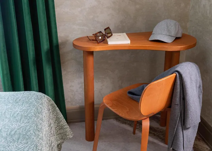 Des Carmes By Malone Hotel