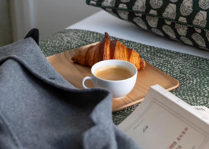 Des Carmes By Malone