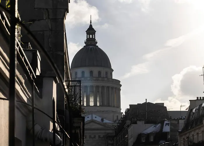 Des Carmes By Malone 4*