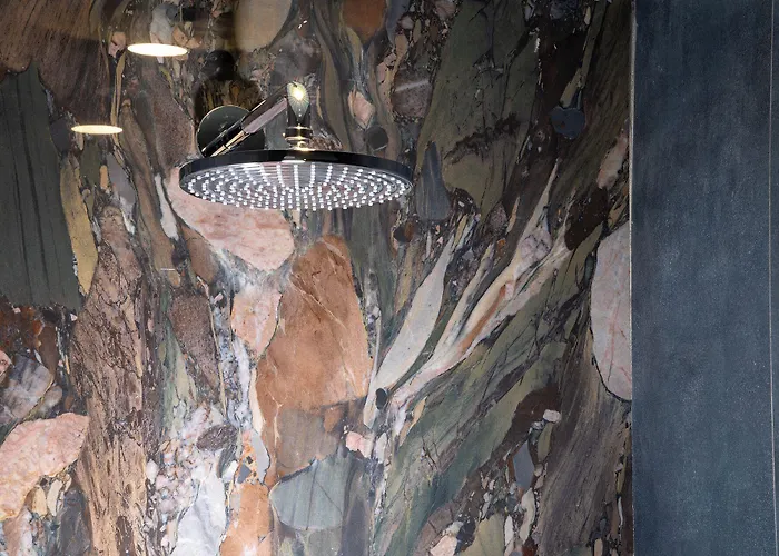 Des Carmes By Malone 4*