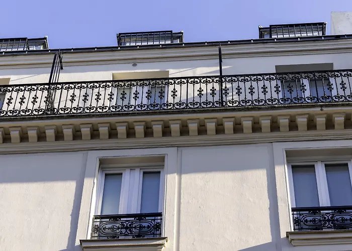 Hotel Des Carmes By Malone 4*