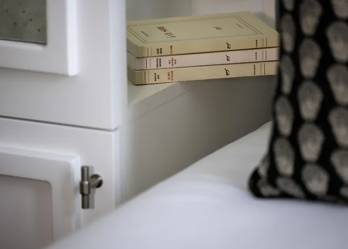 Hotel Des Carmes By Malone