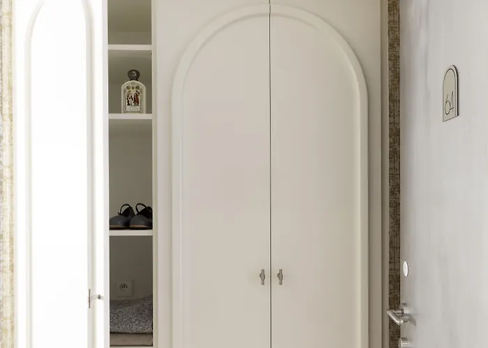 Des Carmes By Malone 4*